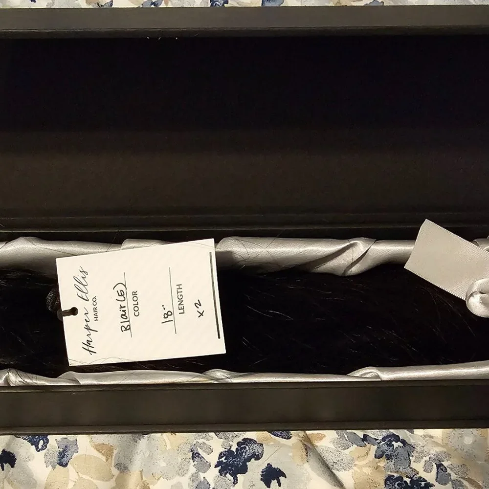 Harper Ellis Hiar Co. Box of Hair - Picture 6 of 6